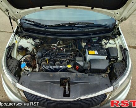 Белый Киа Рио, объемом двигателя 1.4 л и пробегом 163 тыс. км за 7800 $, фото 13 на Automoto.ua