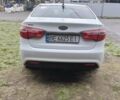 Белый Киа Рио, объемом двигателя 1.59 л и пробегом 102 тыс. км за 3700 $, фото 8 на Automoto.ua