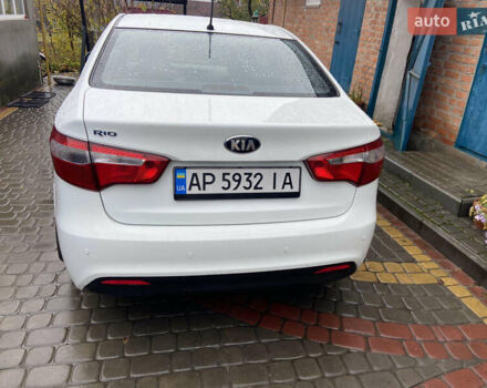 Белый Киа Рио, объемом двигателя 1.59 л и пробегом 89 тыс. км за 10600 $, фото 1 на Automoto.ua