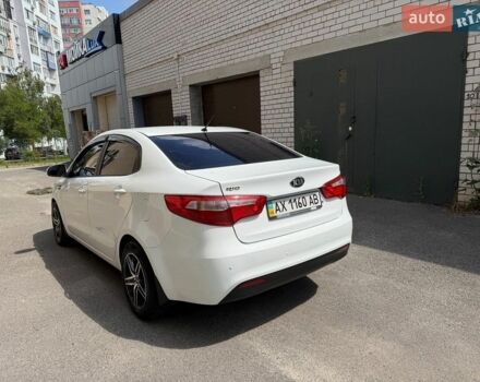 Белый Киа Рио, объемом двигателя 1.4 л и пробегом 143 тыс. км за 9199 $, фото 8 на Automoto.ua