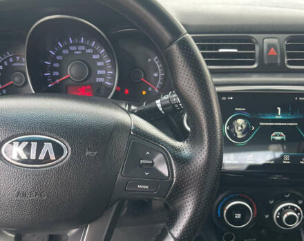 Білий Кіа Ріо, об'ємом двигуна 1.4 л та пробігом 141 тис. км за 6500 $, фото 14 на Automoto.ua