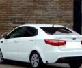 Белый Киа Рио, объемом двигателя 1.6 л и пробегом 76 тыс. км за 325000 $, фото 3 на Automoto.ua