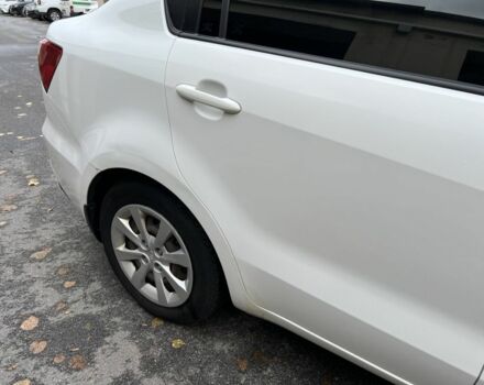 Белый Киа Рио, объемом двигателя 1.4 л и пробегом 149 тыс. км за 6700 $, фото 4 на Automoto.ua