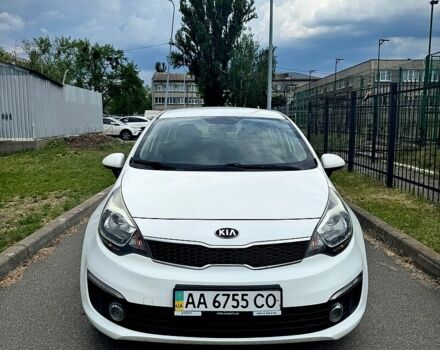 Белый Киа Рио, объемом двигателя 1.4 л и пробегом 160 тыс. км за 9100 $, фото 5 на Automoto.ua