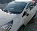 Белый Киа Рио, объемом двигателя 1.4 л и пробегом 136 тыс. км за 4000 $, фото 9 на Automoto.ua