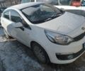 Белый Киа Рио, объемом двигателя 1.4 л и пробегом 136 тыс. км за 4000 $, фото 8 на Automoto.ua