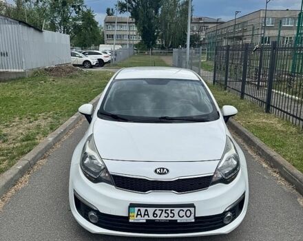 Белый Киа Рио, объемом двигателя 1.4 л и пробегом 160 тыс. км за 9100 $, фото 7 на Automoto.ua