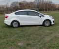 Белый Киа Рио, объемом двигателя 1.4 л и пробегом 137 тыс. км за 6400 $, фото 4 на Automoto.ua