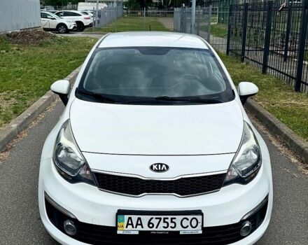 Белый Киа Рио, объемом двигателя 1.4 л и пробегом 160 тыс. км за 9100 $, фото 6 на Automoto.ua
