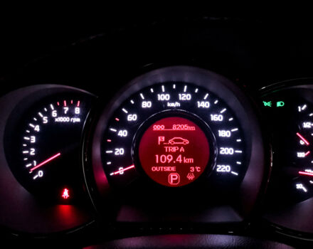 Белый Киа Рио, объемом двигателя 1.4 л и пробегом 8 тыс. км за 11999 $, фото 9 на Automoto.ua
