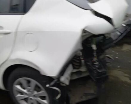 Белый Киа Рио, объемом двигателя 1.4 л и пробегом 85 тыс. км за 3000 $, фото 13 на Automoto.ua