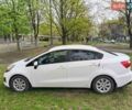 Білий Кіа Ріо, об'ємом двигуна 1.59 л та пробігом 133 тис. км за 8500 $, фото 3 на Automoto.ua