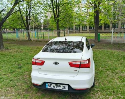 Белый Киа Рио, объемом двигателя 1.6 л и пробегом 133 тыс. км за 8500 $, фото 2 на Automoto.ua