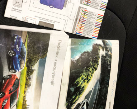 Белый Киа Рио, объемом двигателя 1.4 л и пробегом 8 тыс. км за 11999 $, фото 12 на Automoto.ua