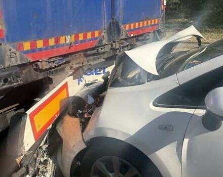 Белый Киа Рио, объемом двигателя 1.4 л и пробегом 85 тыс. км за 3000 $, фото 18 на Automoto.ua