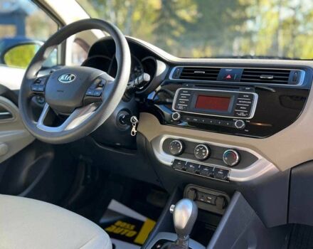 Белый Киа Рио, объемом двигателя 1.6 л и пробегом 70 тыс. км за 8550 $, фото 9 на Automoto.ua