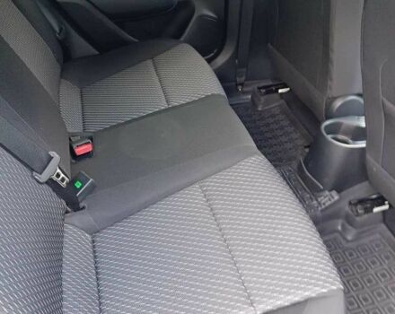 Белый Киа Рио, объемом двигателя 1.4 л и пробегом 21 тыс. км за 10700 $, фото 4 на Automoto.ua