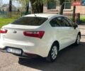 Білий Кіа Ріо, об'ємом двигуна 1.4 л та пробігом 140 тис. км за 9350 $, фото 8 на Automoto.ua
