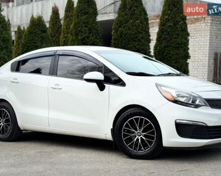 Белый Киа Рио, объемом двигателя 1.6 л и пробегом 162 тыс. км за 11000 $, фото 4 на Automoto.ua