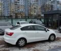 Білий Кіа Ріо, об'ємом двигуна 1.4 л та пробігом 182 тис. км за 10500 $, фото 3 на Automoto.ua