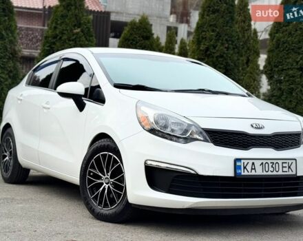 Белый Киа Рио, объемом двигателя 1.6 л и пробегом 162 тыс. км за 11000 $, фото 2 на Automoto.ua