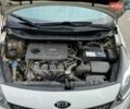 Белый Киа Рио, объемом двигателя 1.6 л и пробегом 162 тыс. км за 11000 $, фото 25 на Automoto.ua