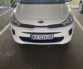 Белый Киа Рио, объемом двигателя 1.59 л и пробегом 100 тыс. км за 10000 $, фото 6 на Automoto.ua