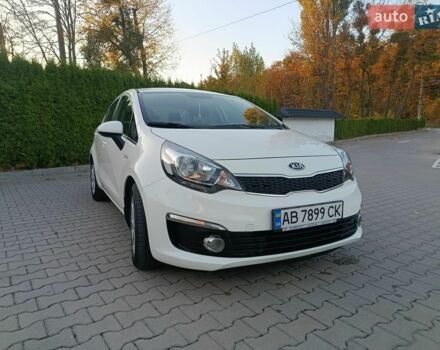 Білий Кіа Ріо, об'ємом двигуна 1.4 л та пробігом 49 тис. км за 10600 $, фото 21 на Automoto.ua