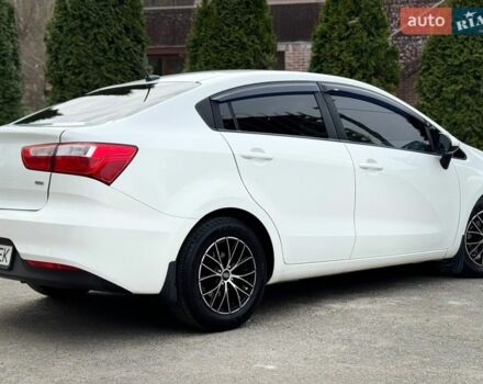 Белый Киа Рио, объемом двигателя 1.6 л и пробегом 162 тыс. км за 10300 $, фото 8 на Automoto.ua