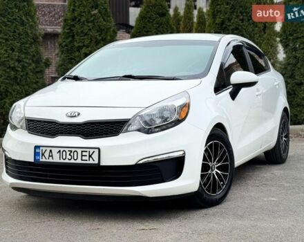 Белый Киа Рио, объемом двигателя 1.6 л и пробегом 162 тыс. км за 10300 $, фото 7 на Automoto.ua