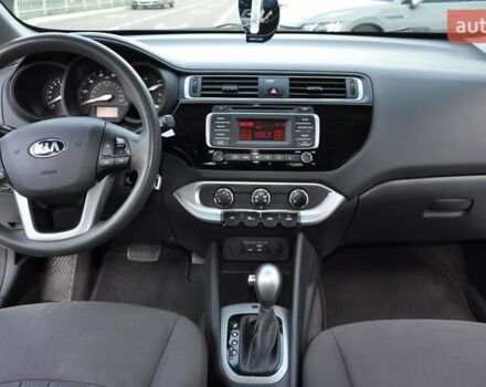 Белый Киа Рио, объемом двигателя 1.6 л и пробегом 117 тыс. км за 9800 $, фото 19 на Automoto.ua