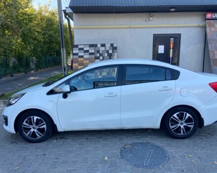 Білий Кіа Ріо, об'ємом двигуна 1.4 л та пробігом 88 тис. км за 8300 $, фото 4 на Automoto.ua