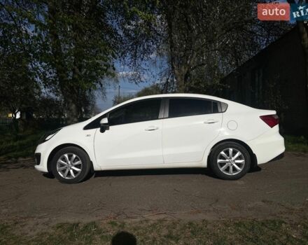 Білий Кіа Ріо, об'ємом двигуна 1.4 л та пробігом 140 тис. км за 9350 $, фото 2 на Automoto.ua