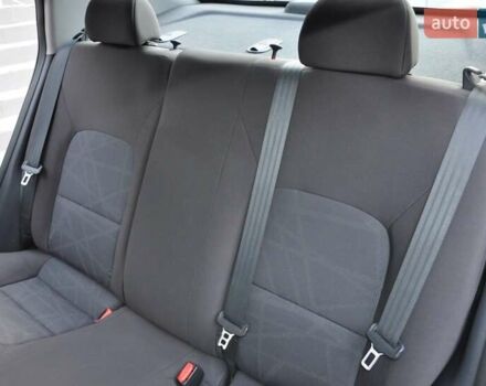 Белый Киа Рио, объемом двигателя 1.6 л и пробегом 117 тыс. км за 9800 $, фото 12 на Automoto.ua