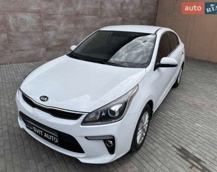 Белый Киа Рио, объемом двигателя 1.6 л и пробегом 144 тыс. км за 12999 $, фото 1 на Automoto.ua
