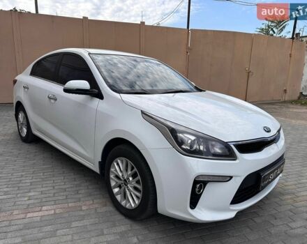 Белый Киа Рио, объемом двигателя 1.6 л и пробегом 144 тыс. км за 12999 $, фото 6 на Automoto.ua
