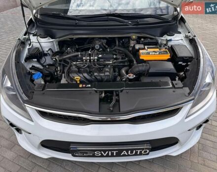 Белый Киа Рио, объемом двигателя 1.6 л и пробегом 144 тыс. км за 12999 $, фото 43 на Automoto.ua