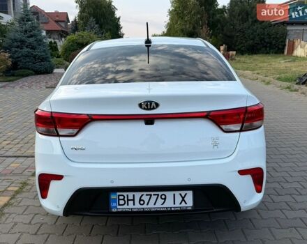 Білий Кіа Ріо, об'ємом двигуна 1.6 л та пробігом 18 тис. км за 14999 $, фото 49 на Automoto.ua
