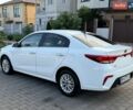 Білий Кіа Ріо, об'ємом двигуна 1.6 л та пробігом 18 тис. км за 14999 $, фото 17 на Automoto.ua