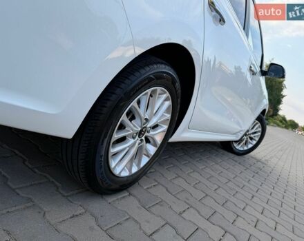 Білий Кіа Ріо, об'ємом двигуна 1.6 л та пробігом 18 тис. км за 14999 $, фото 35 на Automoto.ua