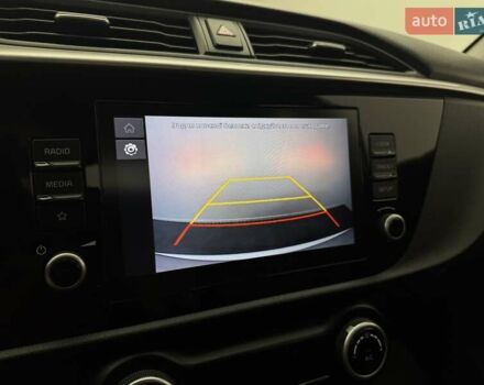 Білий Кіа Ріо, об'ємом двигуна 1.6 л та пробігом 50 тис. км за 15949 $, фото 12 на Automoto.ua