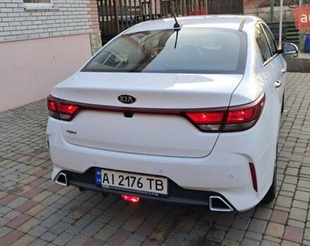 Белый Киа Рио, объемом двигателя 1.59 л и пробегом 70 тыс. км за 13500 $, фото 8 на Automoto.ua