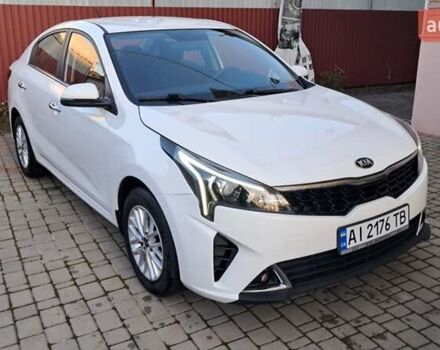 Белый Киа Рио, объемом двигателя 1.59 л и пробегом 70 тыс. км за 13500 $, фото 1 на Automoto.ua