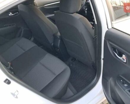 Белый Киа Рио, объемом двигателя 1.59 л и пробегом 70 тыс. км за 13500 $, фото 11 на Automoto.ua