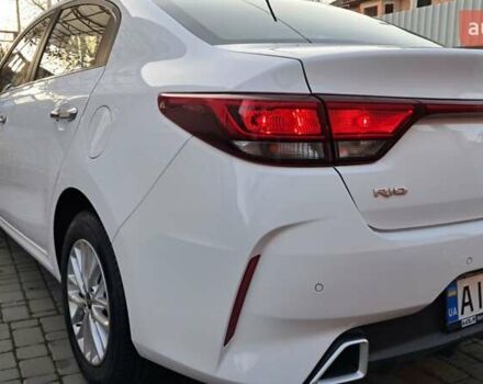 Белый Киа Рио, объемом двигателя 1.59 л и пробегом 70 тыс. км за 13500 $, фото 35 на Automoto.ua