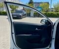 Белый Киа Рио, объемом двигателя 1.37 л и пробегом 128 тыс. км за 12500 $, фото 8 на Automoto.ua