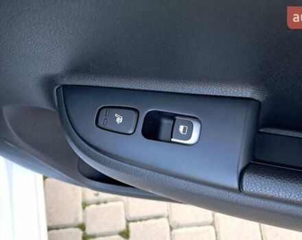 Белый Киа Рио, объемом двигателя 1.59 л и пробегом 70 тыс. км за 13500 $, фото 12 на Automoto.ua