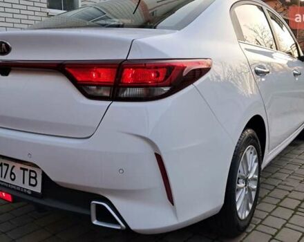 Белый Киа Рио, объемом двигателя 1.59 л и пробегом 70 тыс. км за 13500 $, фото 34 на Automoto.ua