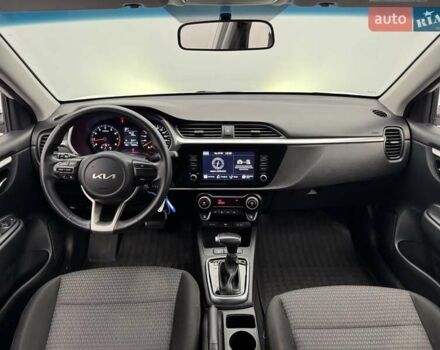 Білий Кіа Ріо, об'ємом двигуна 1.6 л та пробігом 50 тис. км за 15949 $, фото 19 на Automoto.ua