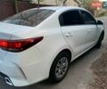 Білий Кіа Ріо, об'ємом двигуна 1.59 л та пробігом 41 тис. км за 13560 $, фото 2 на Automoto.ua
